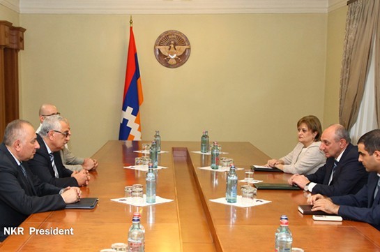 Обсуждены вопросы сотрудничества медицинских учреждений Армении и Арцаха