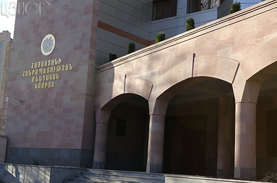 Шестерым жителям Еревана предъявлено обвинение за применение насилия против полицейских