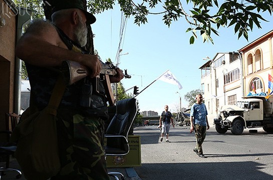 Двое раненных членов вооруженной группы в Ереване прооперированы