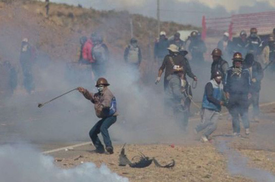 СМИ: Замглавы МВД Боливии  забили до смерти