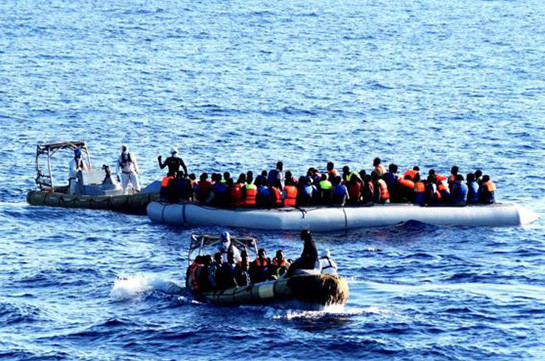 У берегов Ливии спасены еще около 3 тысяч мигрантов