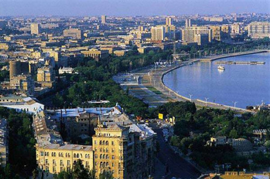 Баку пытается успокоить свое общество после показа военной техники в Ереване – эксперт