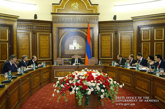 В правительстве продолжается обсуждение вокруг проекта госбюджета Армении на 2017 год