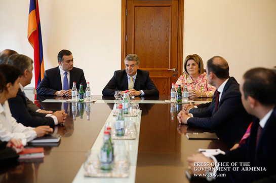 Армянская культура может стать залогом привлечения туристов – премьер представил Армена Амиряна