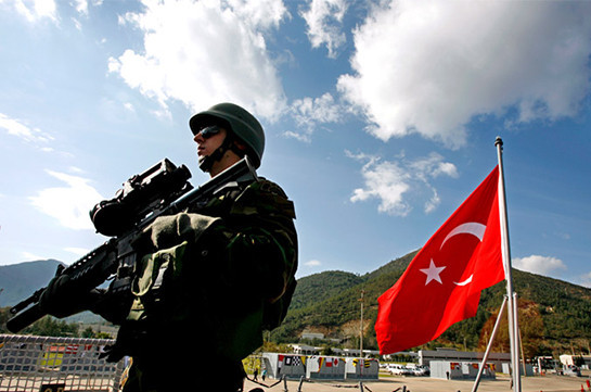 В Турции под предлогом «пропаганды терроризма» закрыли 20 телеканалов и радиостанций
