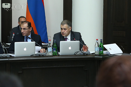 Предлагается изменить порядок деятельности правительства Армении
