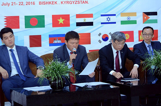 Форум интеллигенции стран СНГ стартовал в Бишкеке