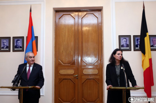 Глава Сената Бельгии: Карабахский конфликт должен быть решен исключительно мирным путем