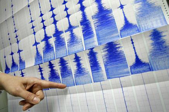 На востоке Индонезии произошло землетрясение