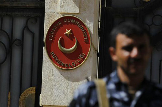 ИГИЛ пригрозило атаковать посольства Турции