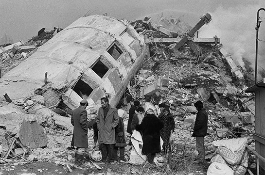 В Армении вспоминают жертв Спитакского землетрясения