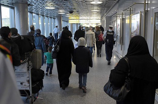 Германия потратит 150 млн евро на возвращение мигрантов на родину