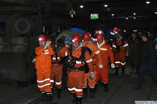 В Китае при обвале в шахте погибли девять горняков