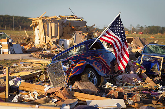 На юге США 18 человек стали жертвами торнадо