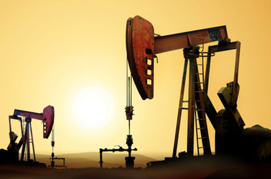 Мировые цены на нефть не определились с динамикой