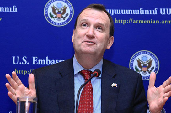 Посол США в Армении продолжит работать на своем посту