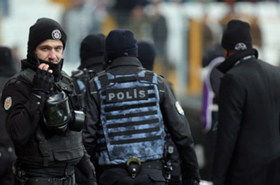 В Турции задержали журналиста газеты Welt по обвинению в терроризме
