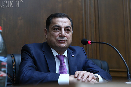 Ваграм Багдасарян: Власть контролирует только Республиканскую партию Армении