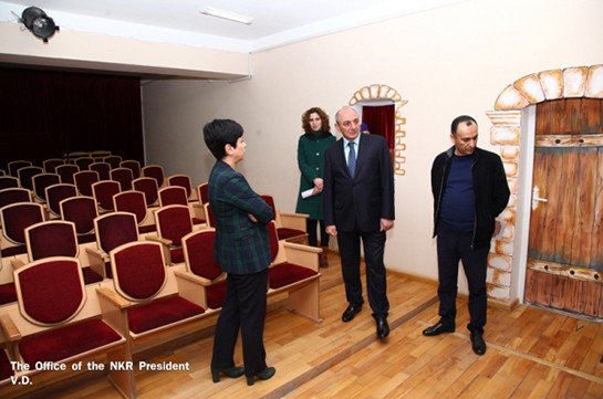 Бако Саакян ознакомился с работами по реконструкции Центра культуры города Шуши