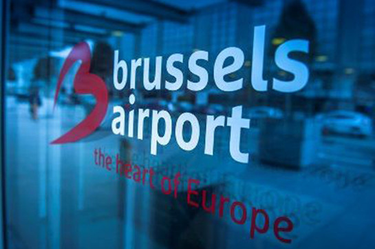 В аэропорту Брюсселя открыт бронзовый монумент в память жертв теракта 22 марта 2016 года