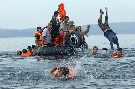 Около 250 нелегальных мигрантов погибли у берегов Ливии