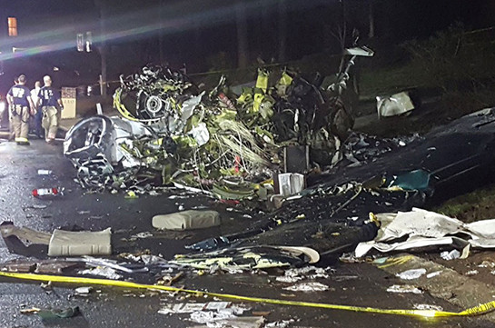 В  штате Джорджия самолет врезался в жилой дом