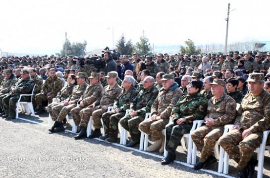 Президенты Армении и НКР посетили ряд воинских частей Армии обороны