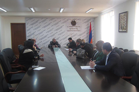 Минобразования: 12 директоров старших школ должны представить объяснения в ЦИК Армении