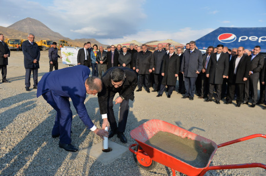 Սերժ Սարգսյանը մասնակցել է Վեդու ջրամբարի հիմնարկեքի արարողությանը