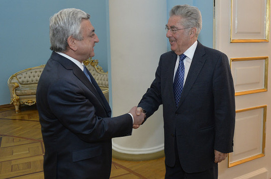 Президент Армении принял бывшего президента Австрии