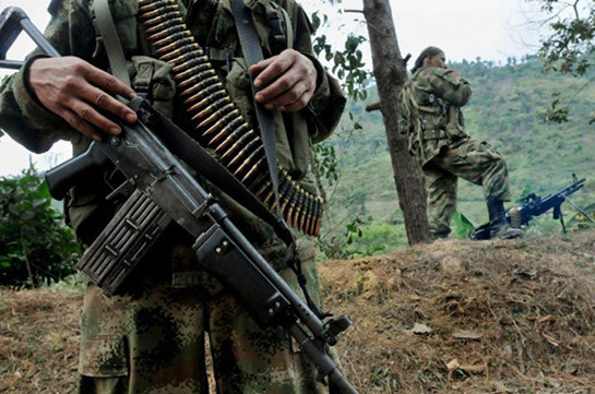 В Колумбии армянин сбежал из плена повстанцев с их оружием