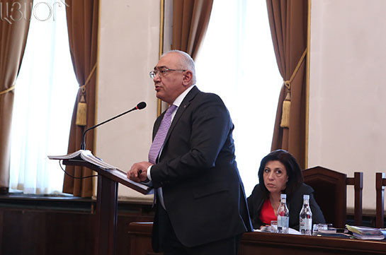 Глава ЦИК Армении не понимает вопросы истца, поскольку они очень длинные