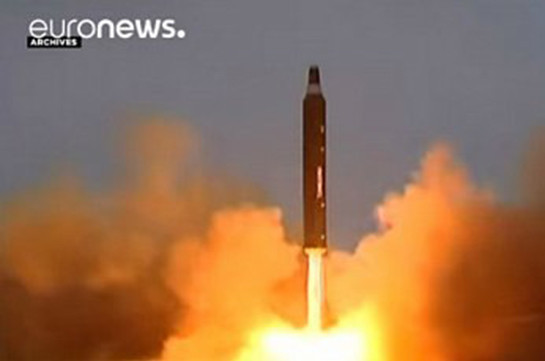 КНДР назвала успешным запуск баллистической ракеты