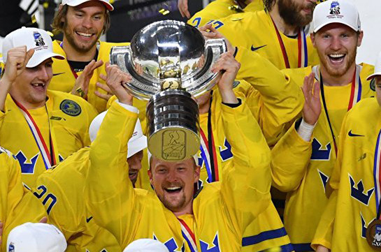 Швеции завоевала титул чемпиона мира по хоккею