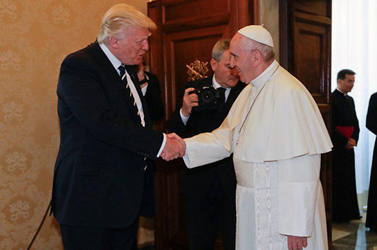 Папа римский принял Трампа в Ватикане