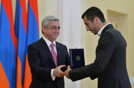 Президент Армении наградил Генриха Мхитаряна медалью «За заслуги перед Отечеством» I степени
