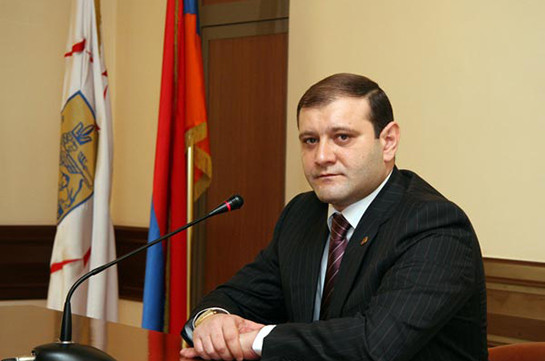 Тарон Маргарян назначил руководителей административных районов Еревана