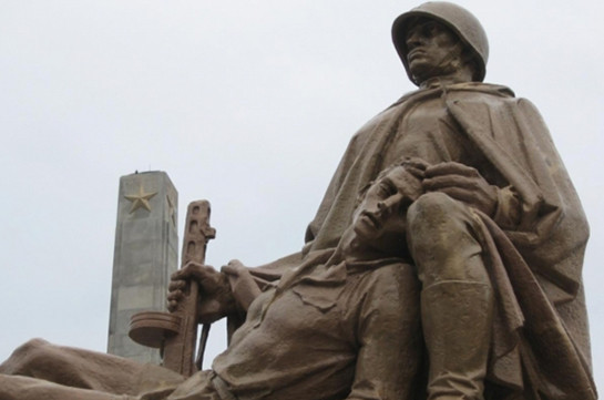 Сейм Польши принял закон о сносе памятников Красной армии