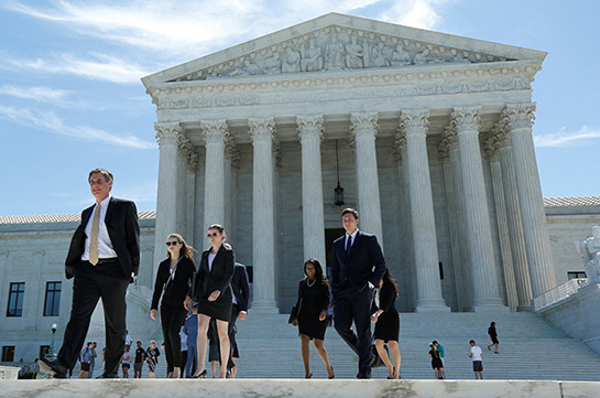 ԱՄՆ Գերագույն դատարանը մասնակի վերականգնել է Թրամփի միգրացիոն հրամանագիրը