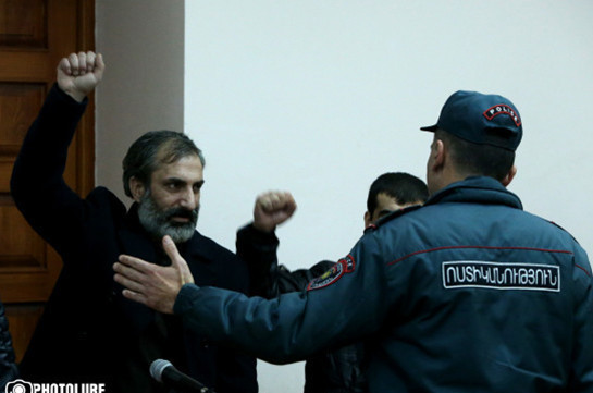 Арарат Хандоян приговорен к 3,5 годам лишения свободы