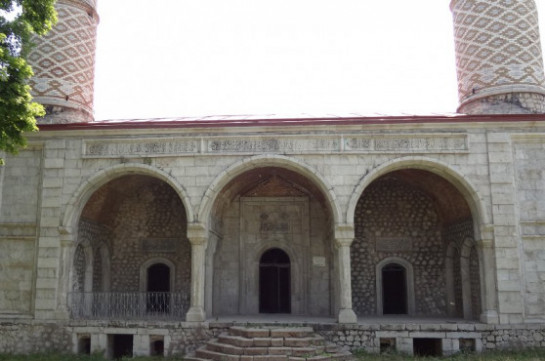 В Шуши восстанавливается Верхняя мечеть Гоар Ага
