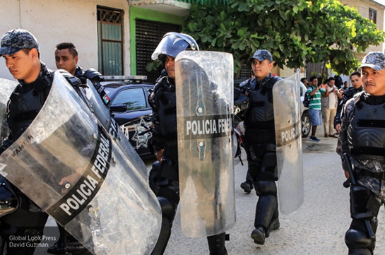 В Мексике пять человек погибли в бою между морпехами и бандитами