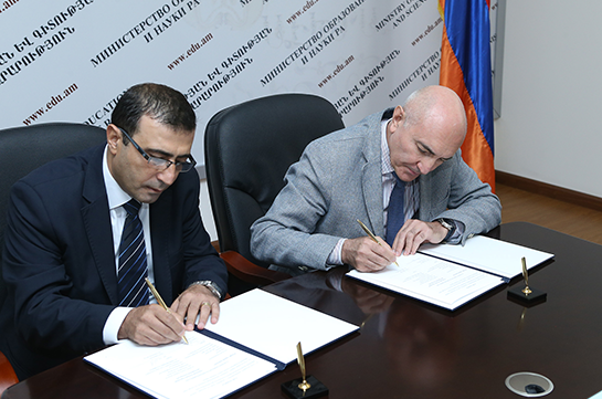 «Շիրակացու ճեմարանի» և Քուվեյթի հայ ազգային վարժարանի միջև համագործակցության հուշագիր է ստորագրվել