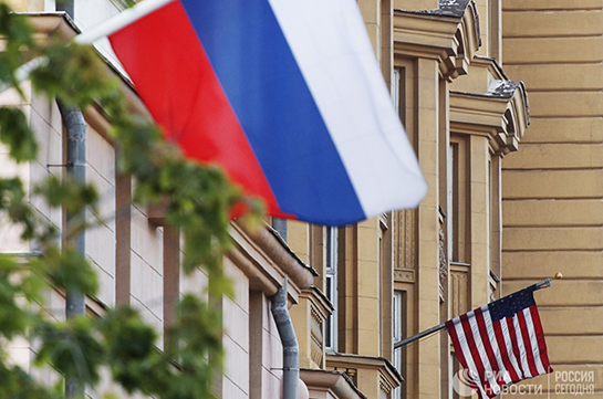 Россияне могут получить визу в других странах, сообщили в посольстве США