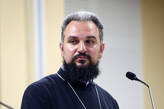 Тер Ваграм Меликян: Католикос Всех Армян и Аллахшукюр Пашазаде обсудят вопрос установления мира в регионе
