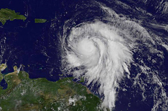 Ураган «Мария» достиг максимальной пятой категории