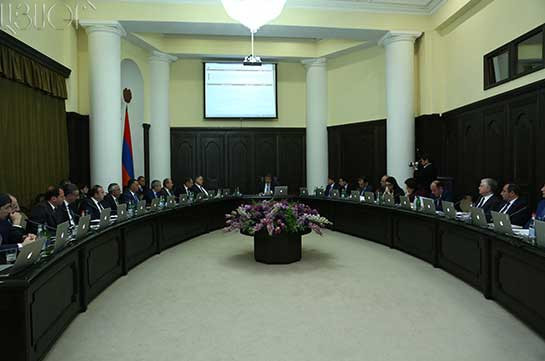 Препятствование деятельности медработников в Армении будет уголовно наказуемым деянием