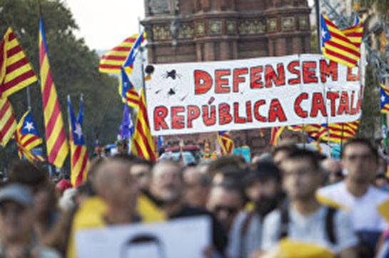 Власти Испании и социалисты договорились о досрочных выборах в Каталонии
