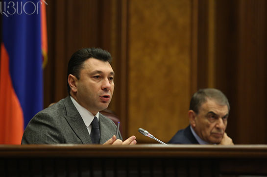 Четырехдневные заседания парламента стартовали с отключения микрофонов депутатов фракции «Блок Царукян»
