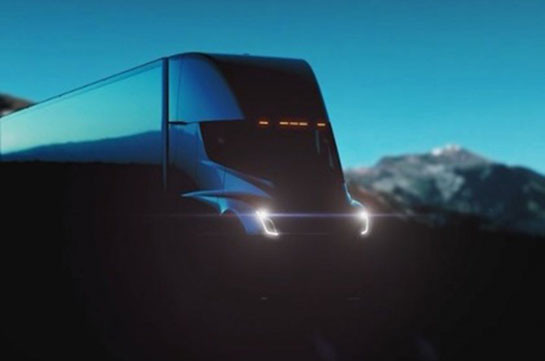 Իլոն Մասկը ներկայացրել է Tesla-ի ինքնակառավարվող առաջին բեռնատարը (Տեսանյութ)
